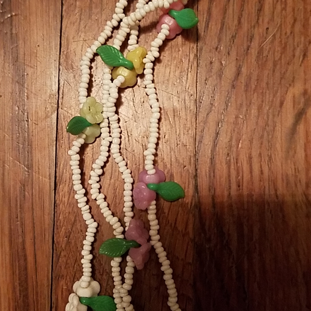 Necklace - Picture 2 of 3